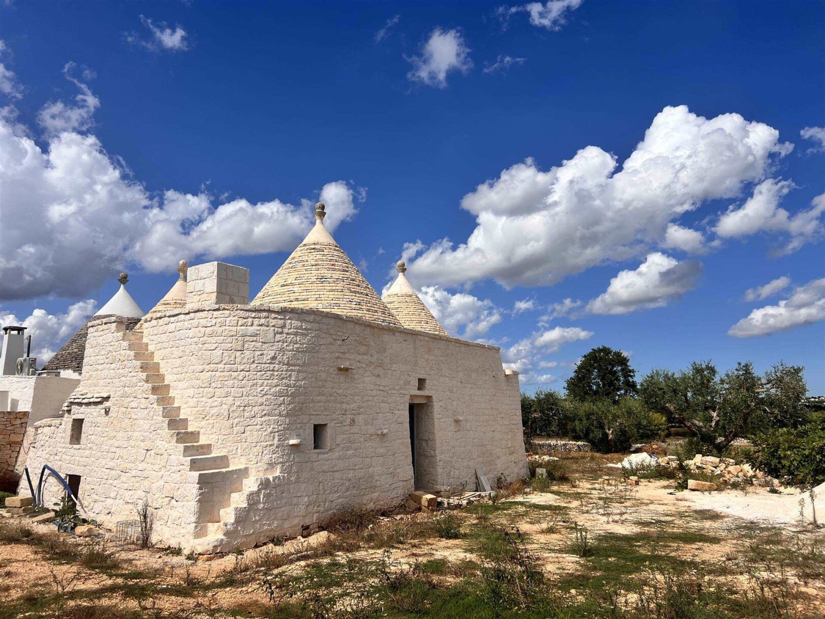 Trulli ristrutturati a Cisternino